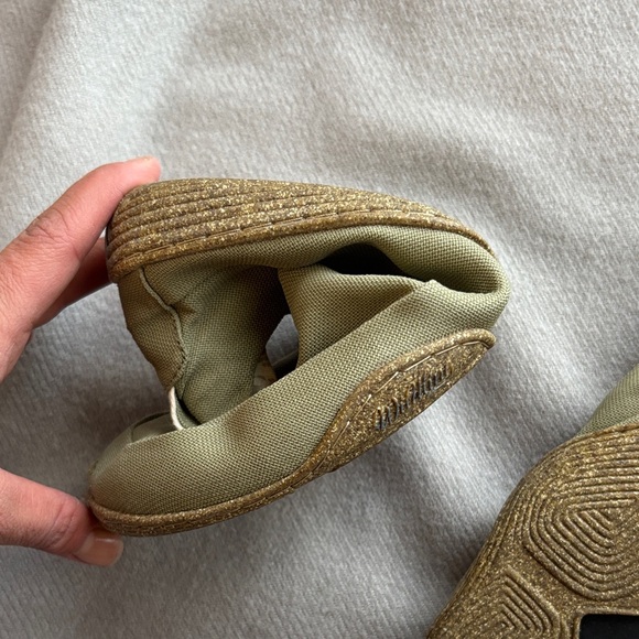 Wildings saiga women’s barefoot shoes Casual Green Flats size 7.5 - Picture 6 of 7